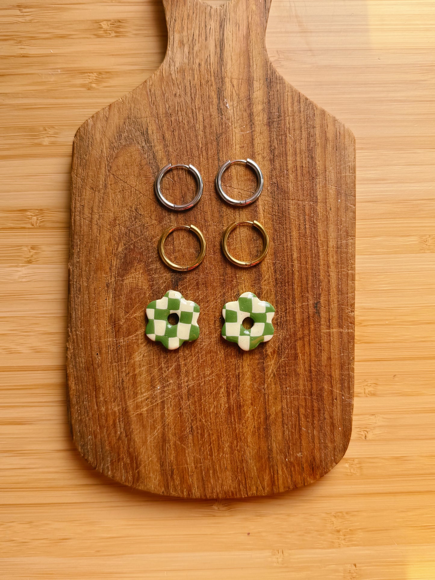 Boucles d'oreilles fleur interchangeable fait main pâte polymère
