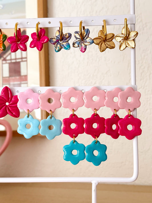 Boucles d'oreilles Cascade de fleurs - Couleur au choix