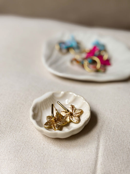 Boucles d'oreilles fleurs d'été dorées - pampilles interchangeables